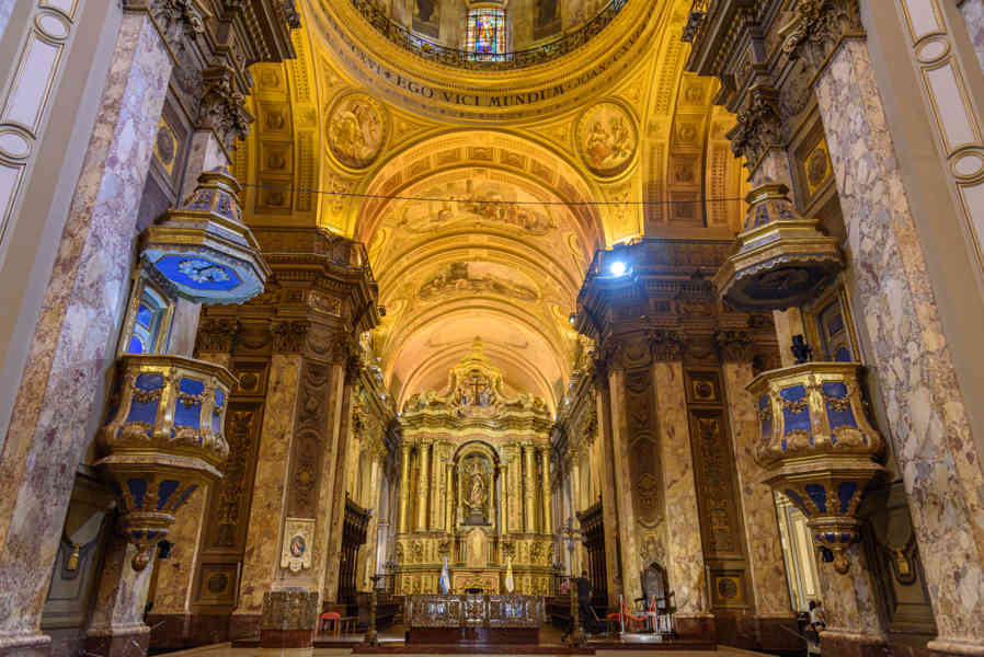 Argentina - Buenos Aires 016 - San Nicolás - catedral Metropolitana de Buenos Aires.jpg